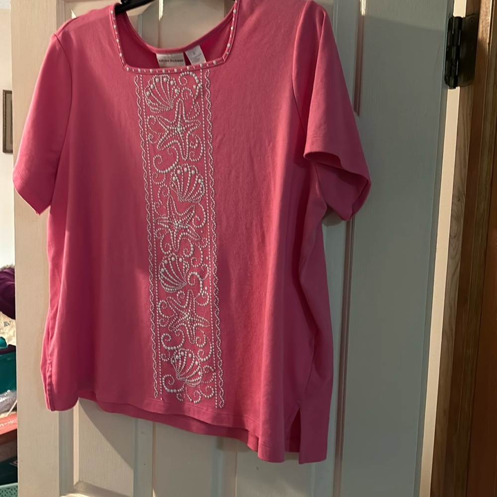 2X pink Alfred Dunner square neck top used